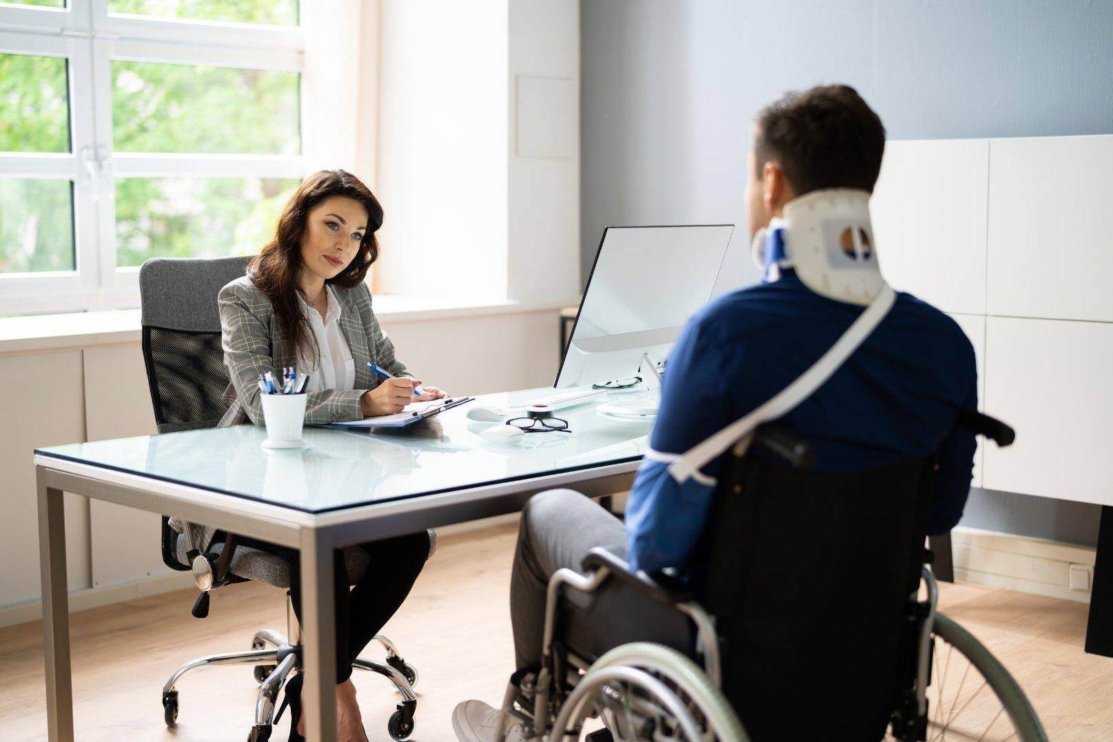 5 Reasons To Hire Calhoun, Georgia Workers Compensation Lawyer
